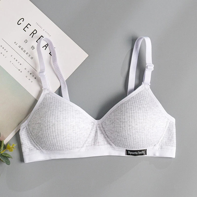 Cotton Wireless Bra – Seamless V-Shape Gathering for AB Cups