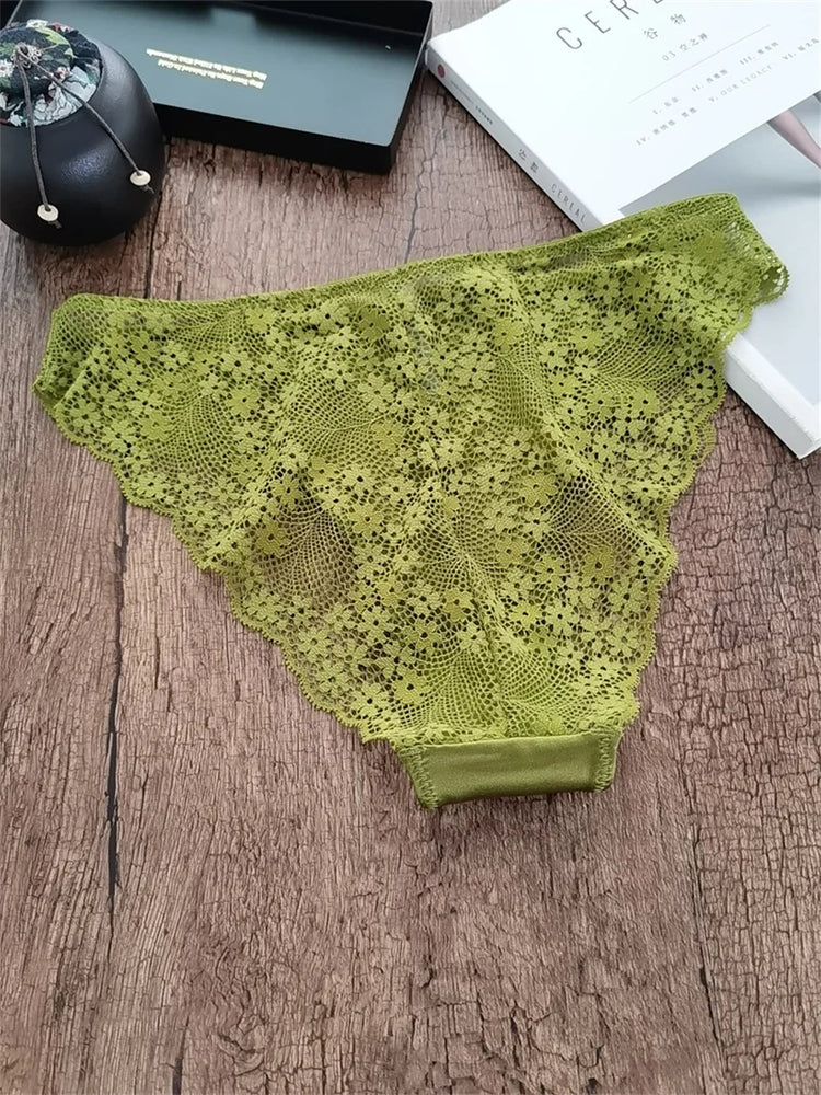 French Lace Embroidery Bra Set | Romantic Summer Green Duo