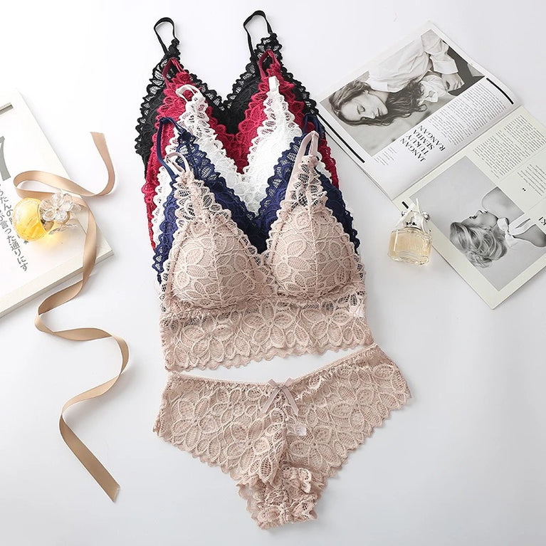 SEXY LACE WOMEN UNDERWEAR SET SEAMLESS WIRE FREE BRA AND PANTY EMBROIDERY LINGERIE SET