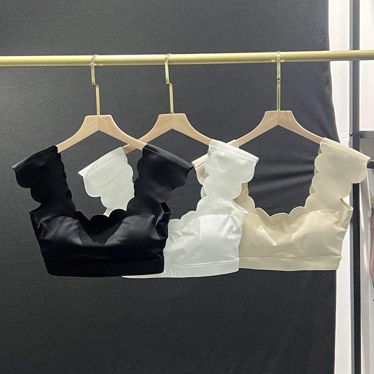 Performance Yoga Top – High-Stretch Seamless Support