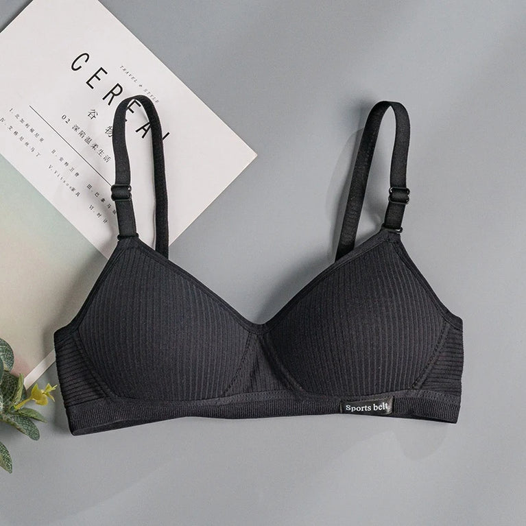 Cotton Wireless Bra – Seamless V-Shape Gathering for AB Cups