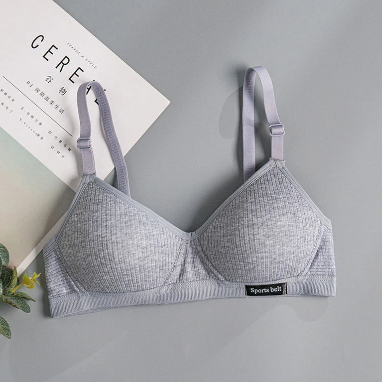 Cotton Wireless Bra – Seamless V-Shape Gathering for AB Cups