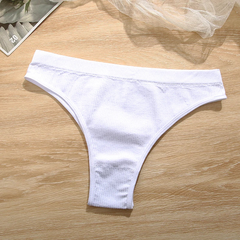 Seamless Brazilian Panties | Basic Mid-Rise Bikini