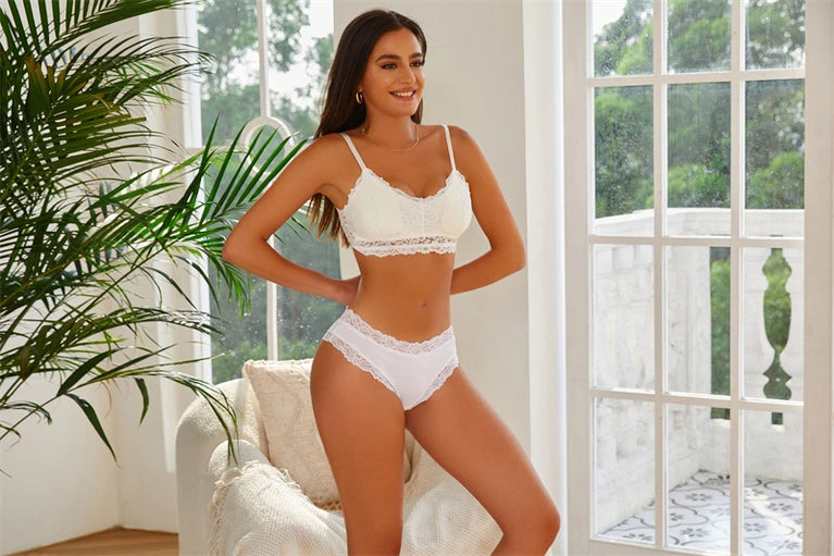 Comfort Cotton Brazilian Thongs (20-Pack) – Low-Rise Seamless Lace G-Strings