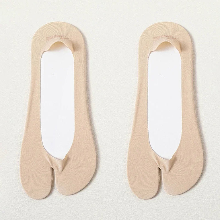 Women Ultra Thin Split Toe Invisible Boat Ankle Socks Summer
