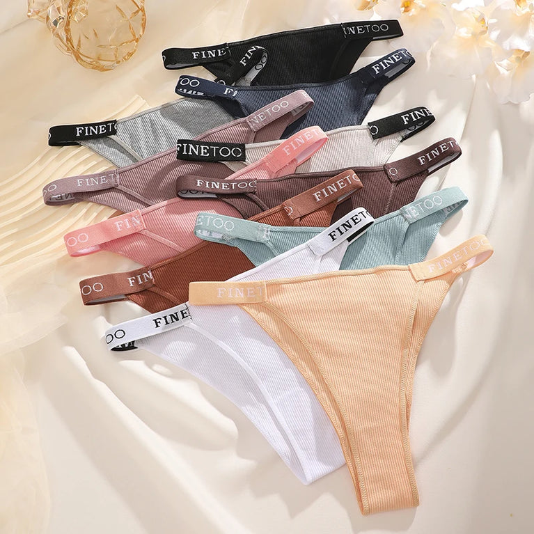 Seamless Cotton Briefs – Low-Rise Natural Comfort