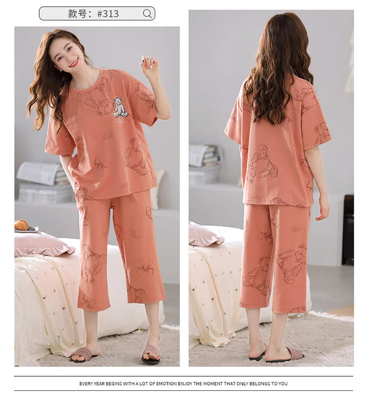 Women’s Summer Pajama Set | Short-Sleeve & Calf-Length Pants