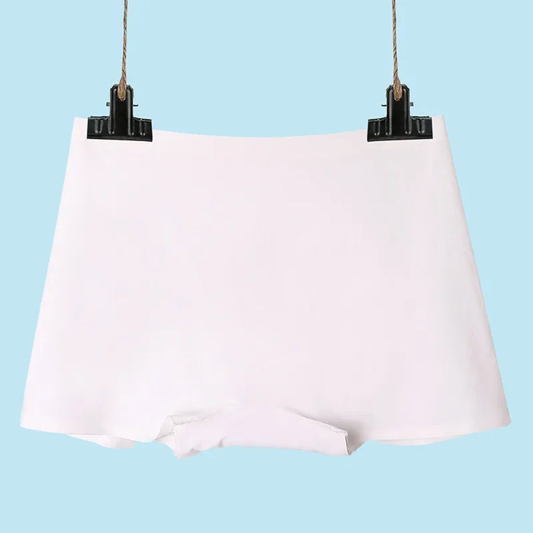 Seamless Performance Boyshorts – Mid-Rise Invisible Comfort