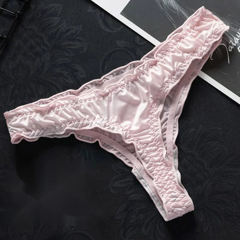 Seamless Ice Silk G-String Thong with Scalloped Edge – Thin Breathable Summer Panties for Women