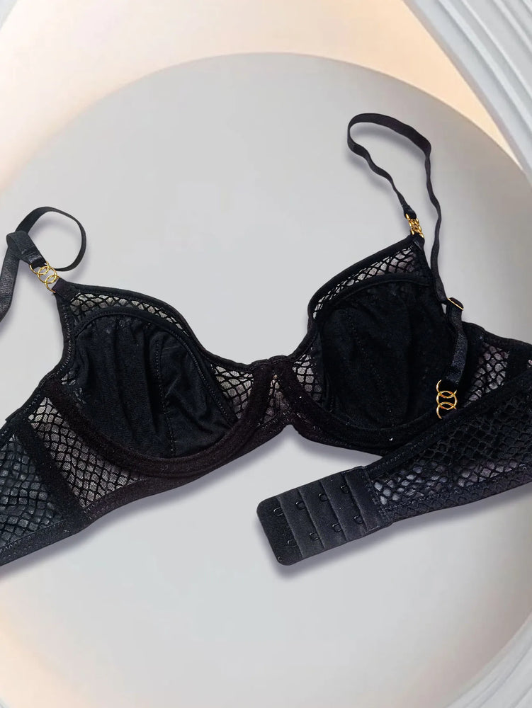 Ultra-Thin Plunge Underwire Bra – Sleek Everyday Support