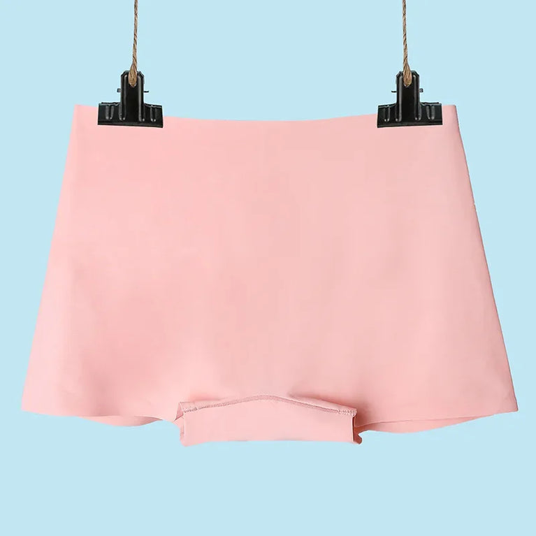 Seamless Performance Boyshorts – Mid-Rise Invisible Comfort