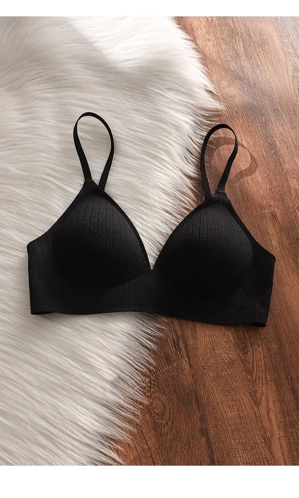 Cotton-Comfort Seamless Sports Bra | Anti-Sagging Support
