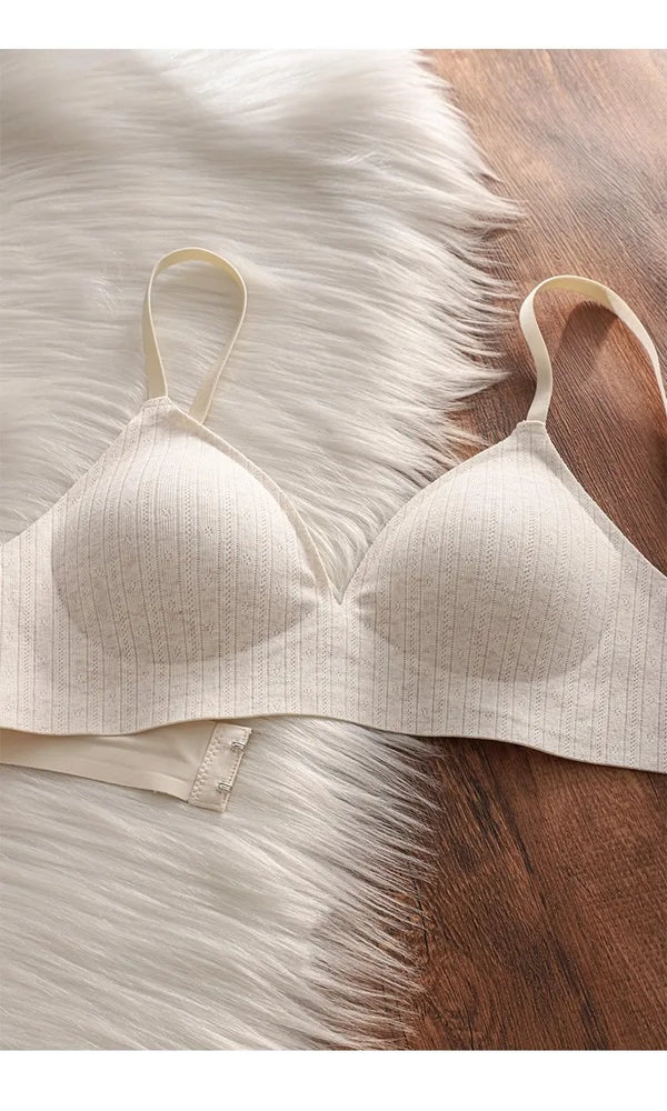 Cotton-Comfort Seamless Sports Bra | Anti-Sagging Support