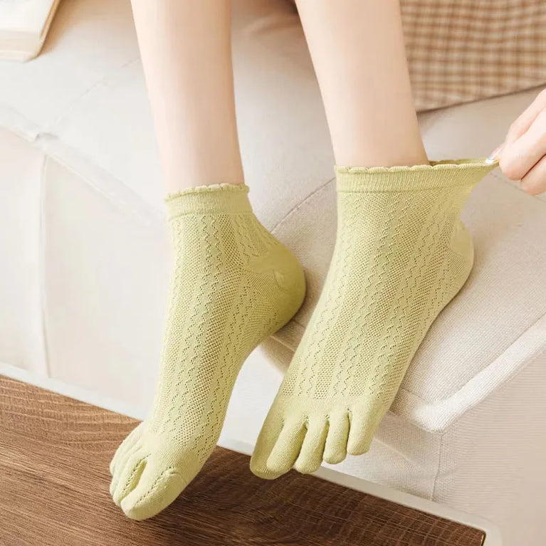 Women Cotton Five Toe Breathable Middle Tube Casual Socks