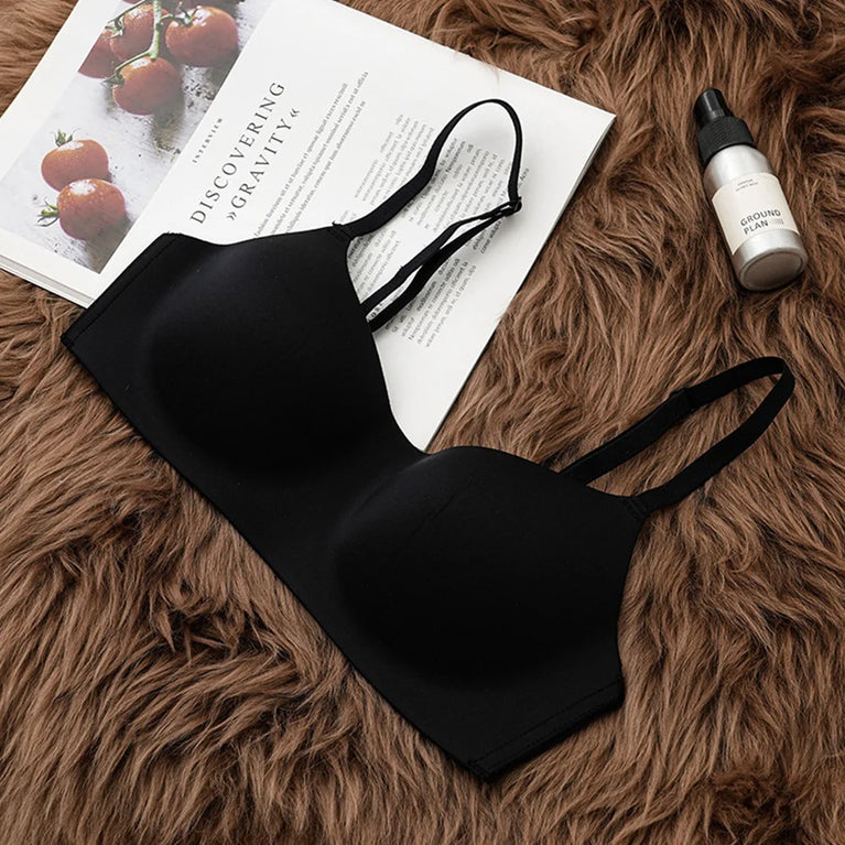 Seamless Anti-Slip Strapless Bra – Invisible Wireless Support