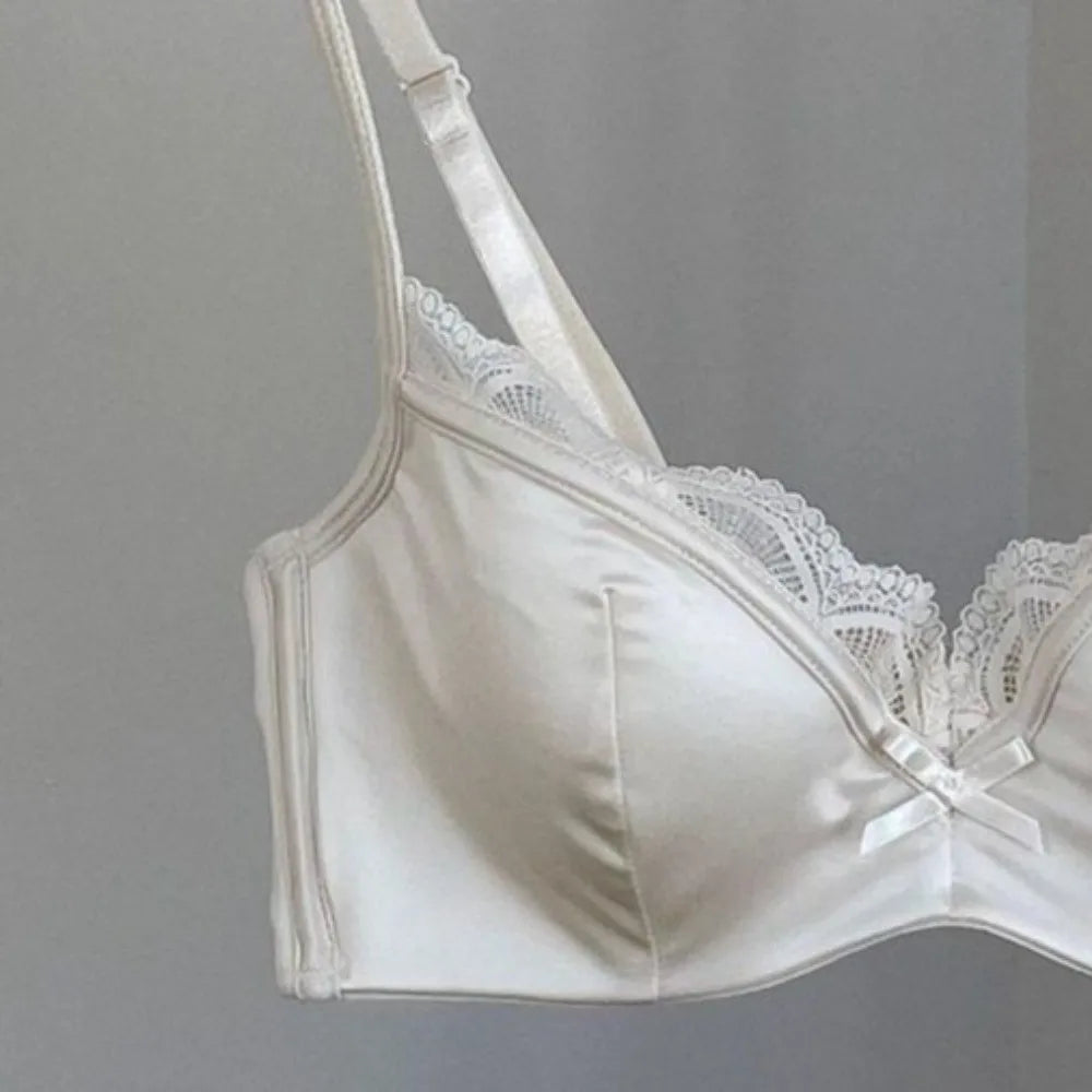 Satin Seamless V-Bra | Wireless Lace Push-Up Bralette