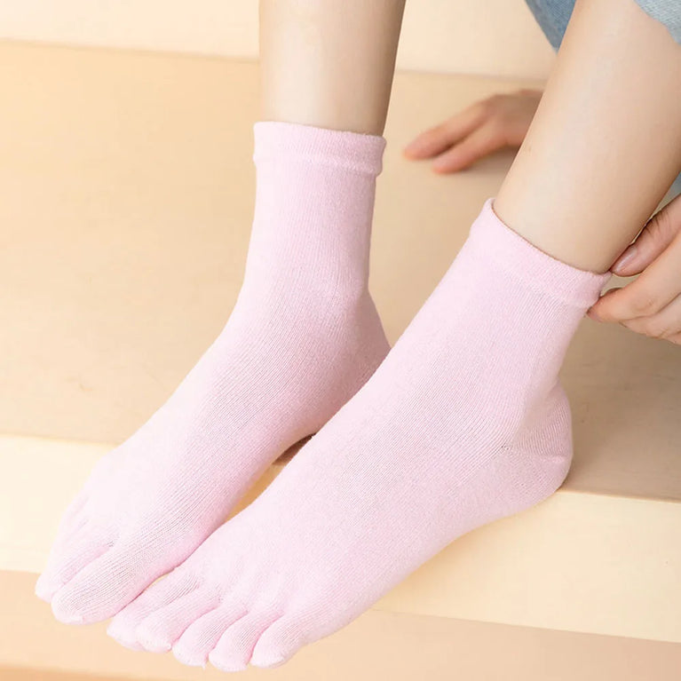 Women Cotton Five Toe Breathable Middle Tube Casual Socks