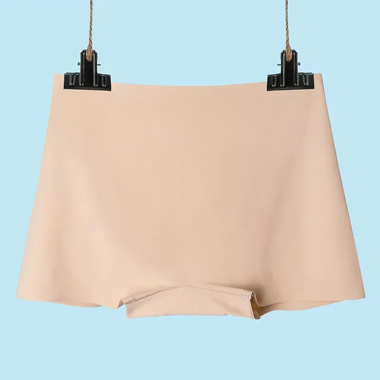 Seamless Performance Boyshorts – Mid-Rise Invisible Comfort