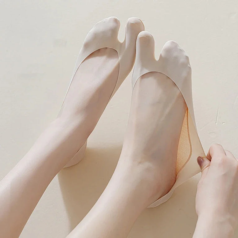 Women Ultra Thin Split Toe Invisible Boat Ankle Socks Summer