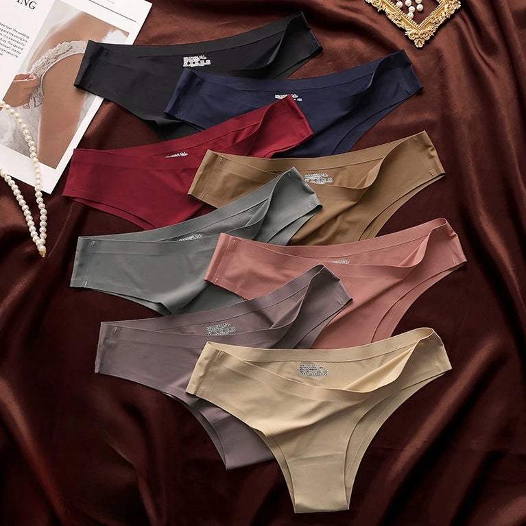 Seamless Performance Briefs – Low-Rise Invisible Support