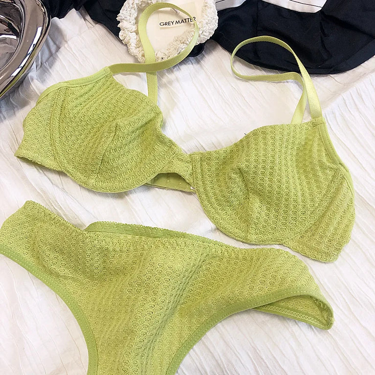 Plunge Push Up Wire-Free Bra & Brief Set – Seamless Sexy Lingerie
