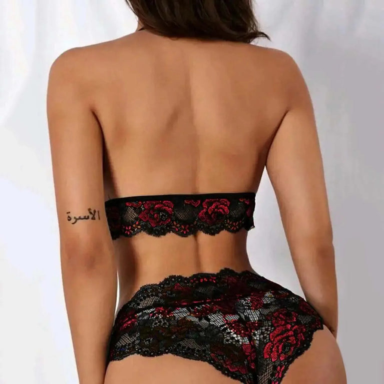 Front Closure Lace Bra & Brief Set – Sexy Two-Piece Lingerie