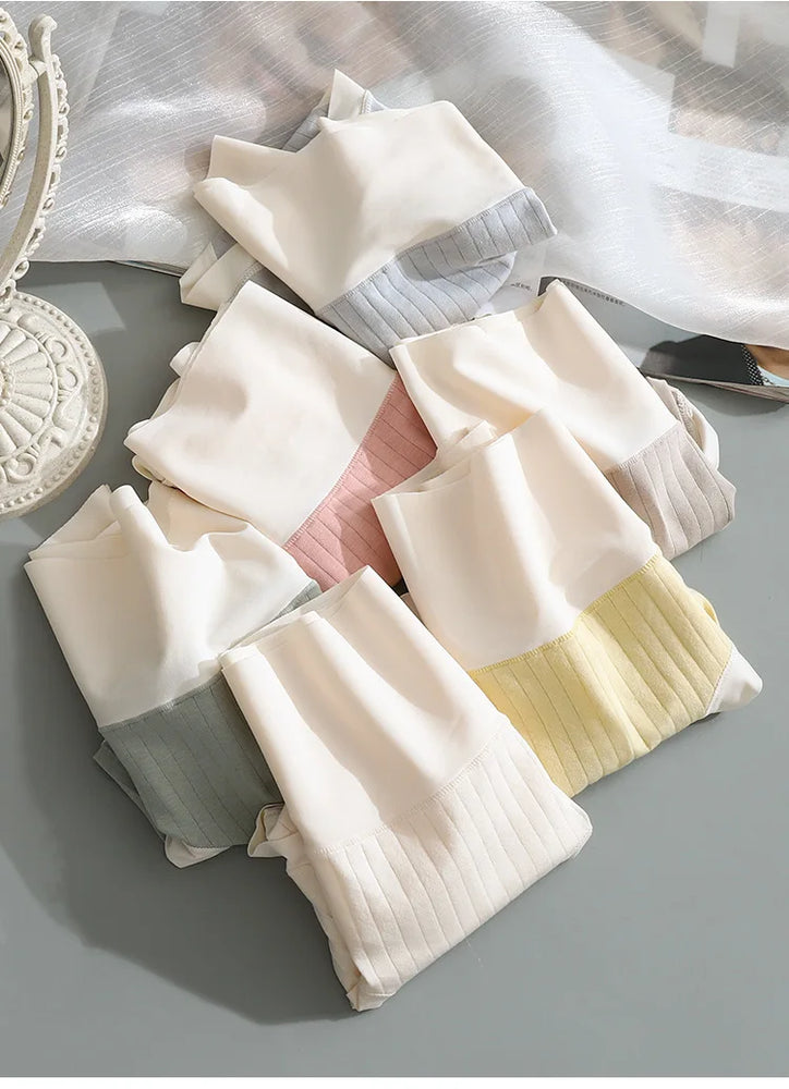 Seamless High-Waist Briefs | Invisible Cotton Comfort Set