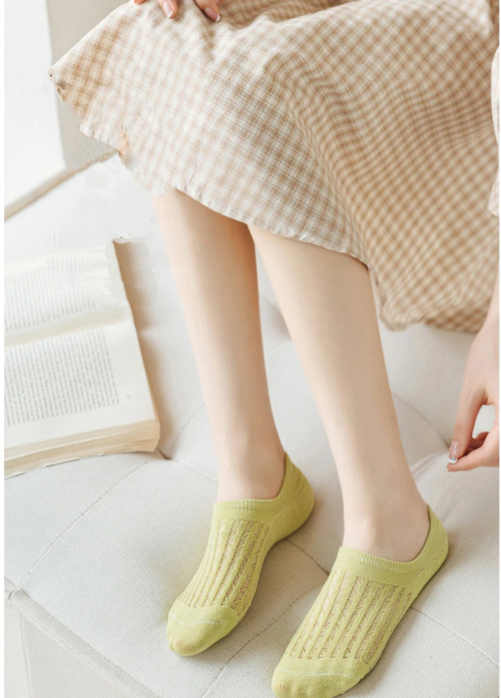 Invisible Lace Boat Socks | Non-Slip Silicone Summer Liner