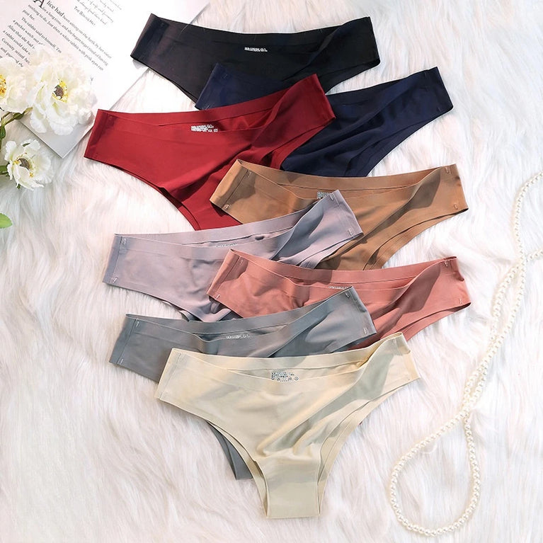 Seamless Performance Briefs – Low-Rise Invisible Support