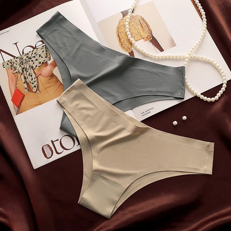 Seamless Performance Briefs – Low-Rise Invisible Support