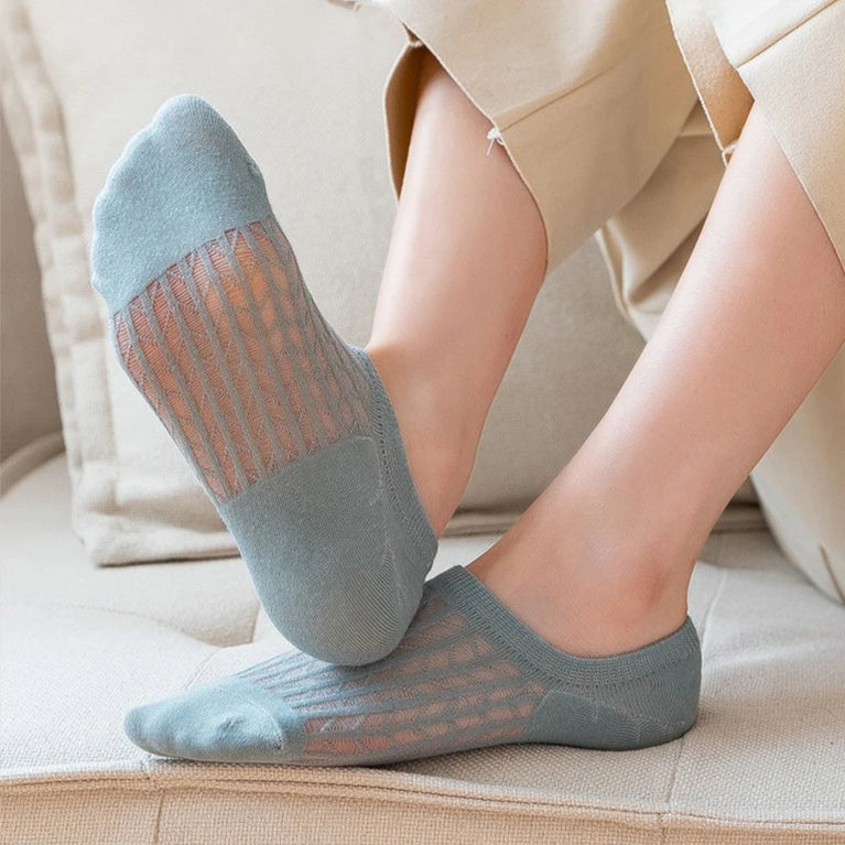 Invisible Lace Boat Socks | Non-Slip Silicone Summer Liner
