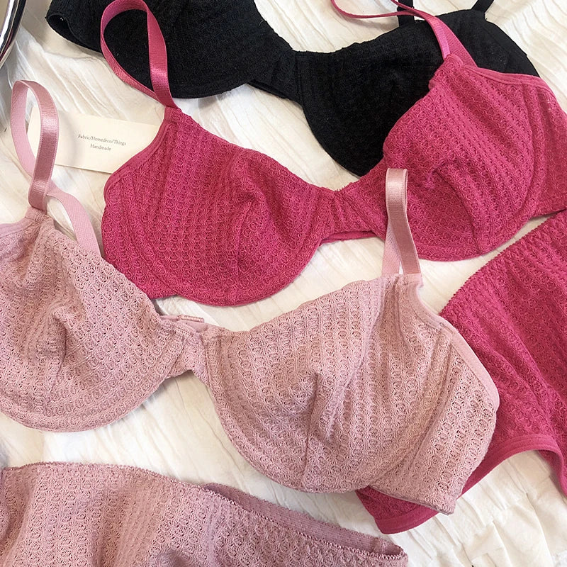 Plunge Push Up Wire-Free Bra & Brief Set – Seamless Sexy Lingerie