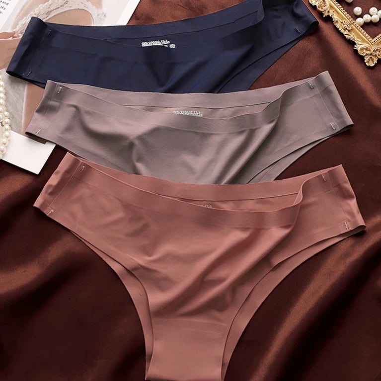 Seamless Performance Briefs – Low-Rise Invisible Support