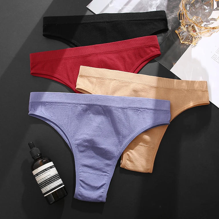 Seamless Brazilian Panties | Basic Mid-Rise Bikini