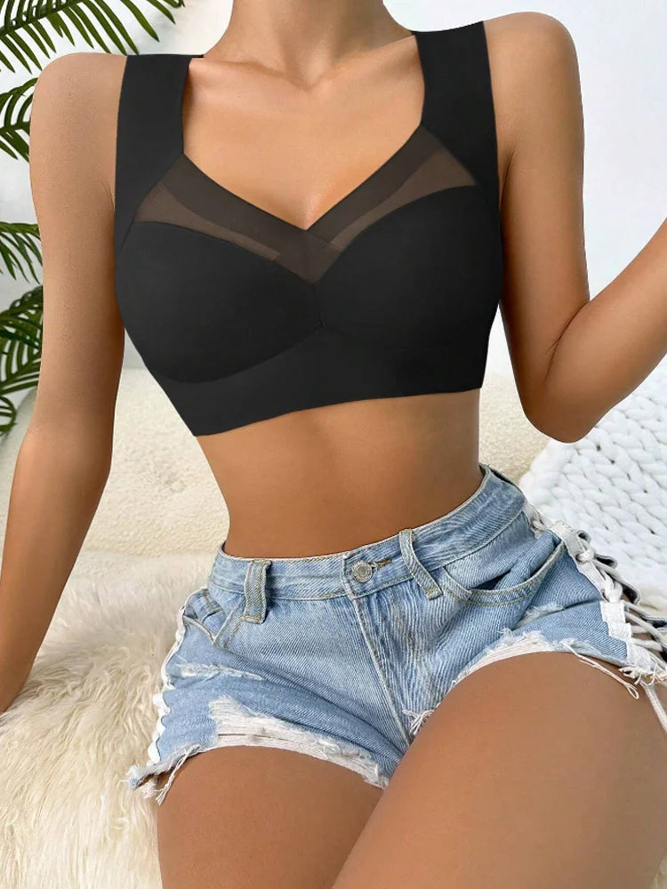 Seamless Lace Sport Bra – Wireless Push-Up Comfort