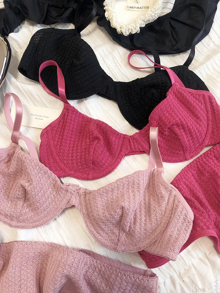 Plunge Push Up Wire-Free Bra & Brief Set – Seamless Sexy Lingerie