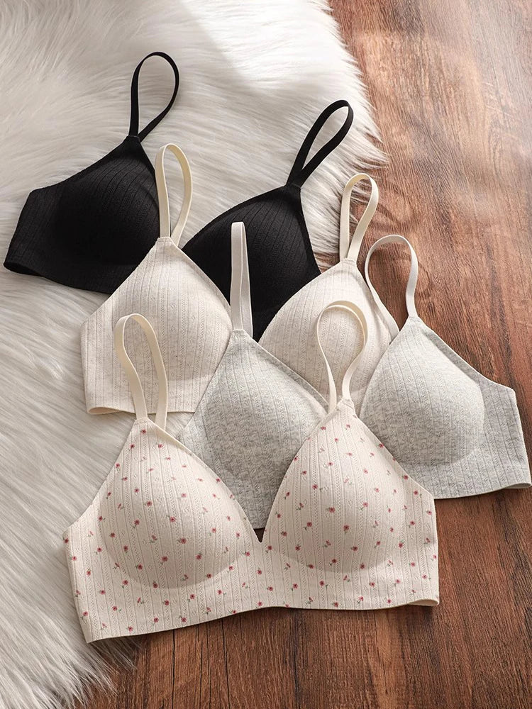 Cotton-Comfort Seamless Sports Bra | Anti-Sagging Support