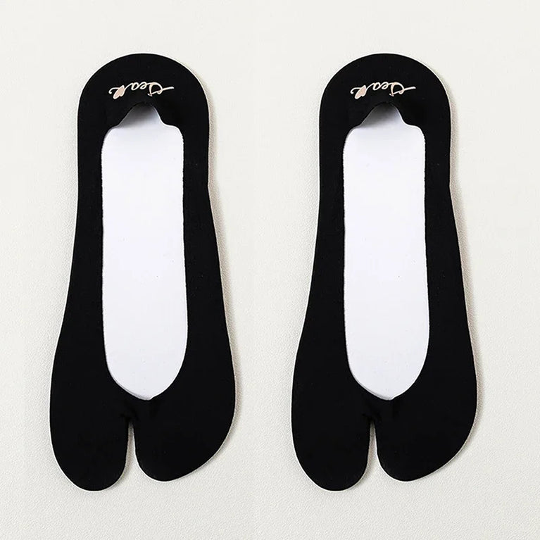 Women Ultra Thin Split Toe Invisible Boat Ankle Socks Summer