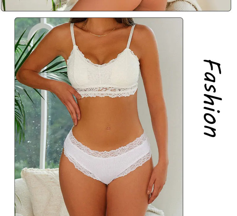 Lace-Trim Cotton Bikini – Low-Rise Comfort Knickers