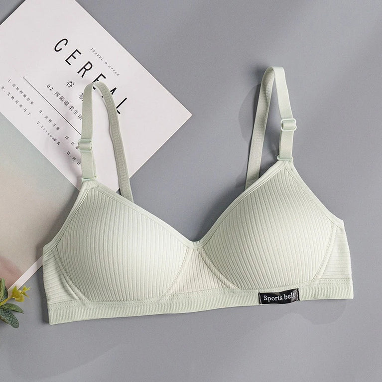 Cotton Wireless Bra – Seamless V-Shape Gathering for AB Cups