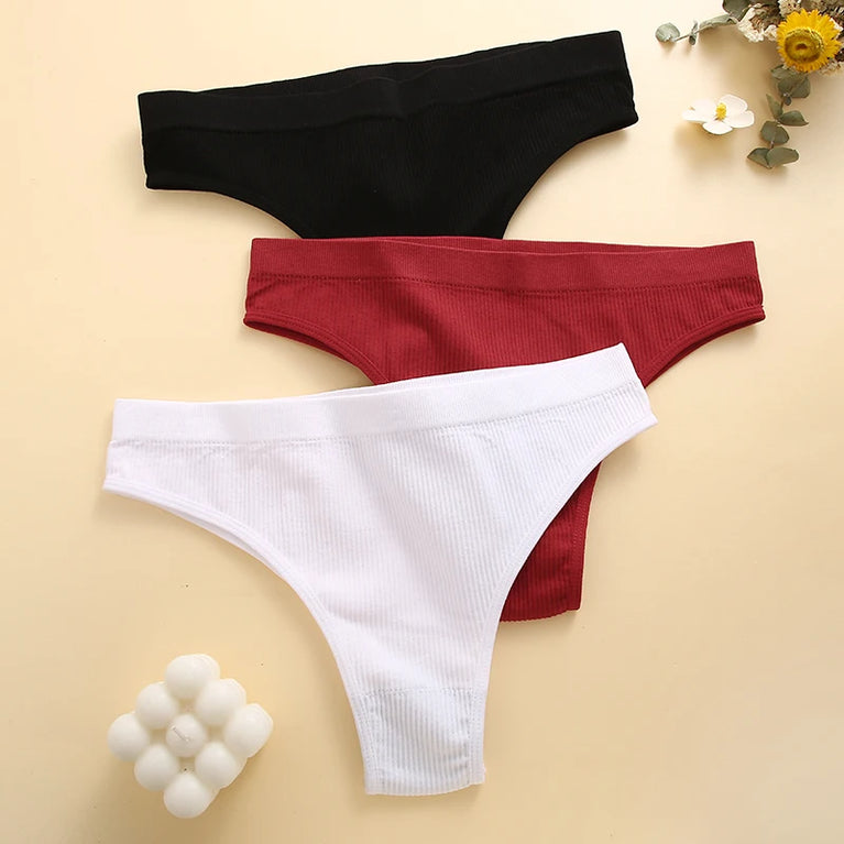 Seamless Brazilian Panties | Basic Mid-Rise Bikini
