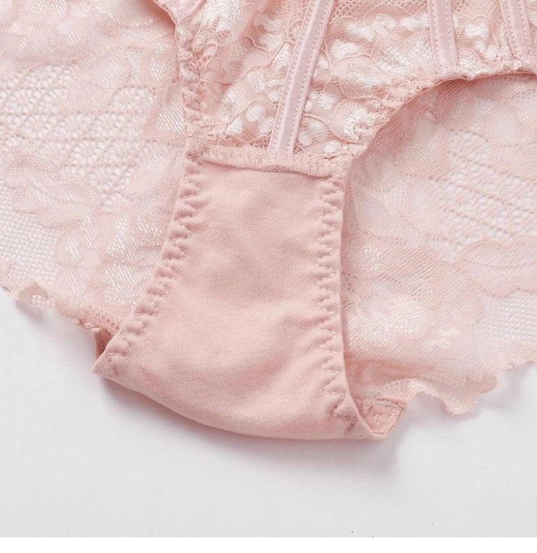 French Floral Lace Bra Set | Ultra-Thin Underwire Minimiser